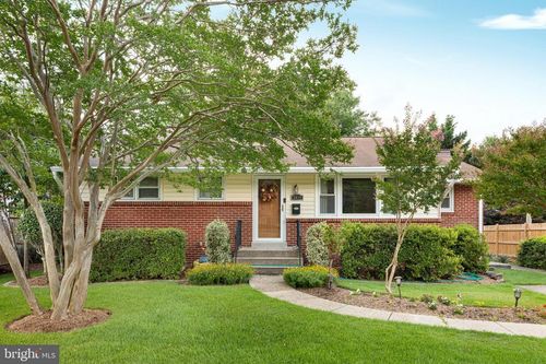 3419 Beechcraft Dr, ALEXANDRIA, VA, 22306-2207 | Card Image