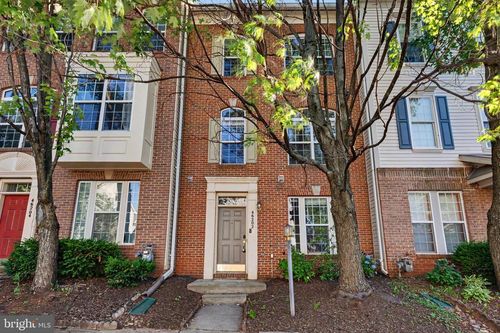 46202 Walpole Ter, STERLING, VA, 20165-8742 | Card Image