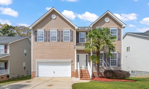 513 Thistlegate Trl, Raleigh, NC, 27610-2154 | Card Image