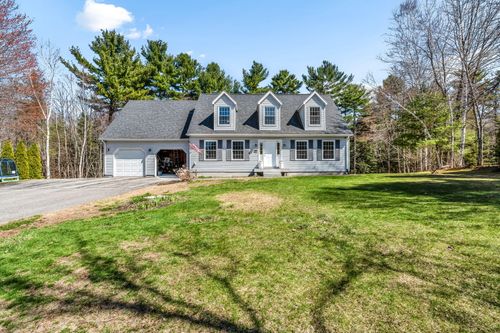 20 Easy Street, Standish, ME, 04084 | Card Image