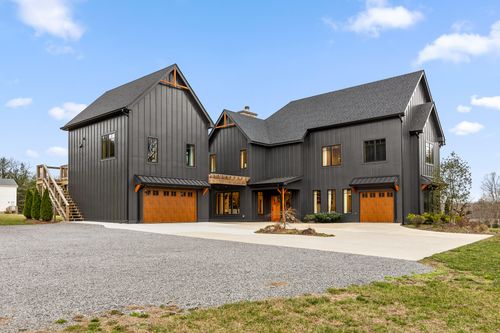 763 Us 127, Signal Mountain, TN, 37377-7650 | Card Image