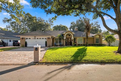 7709 Apple Tree Cir, ORLANDO, FL, 32819-4682 | Card Image