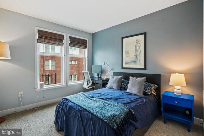 APT-104C - 1811 14 Th St N, Condo with 2 bedrooms, 3 bathrooms and null parking in ARLINGTON VA | Image 27