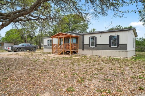 336 County Road 6846, Lytle, TX, 78052 | Card Image