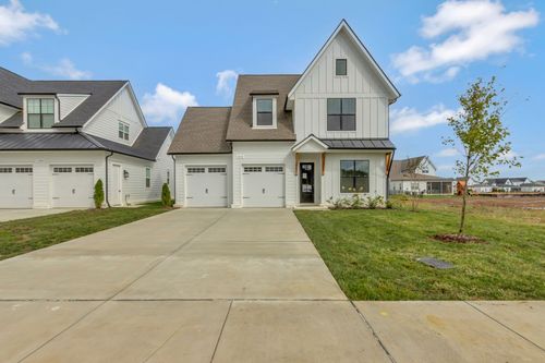 5738 Lennis Ln, Murfreesboro, TN, 37129-4486 | Card Image