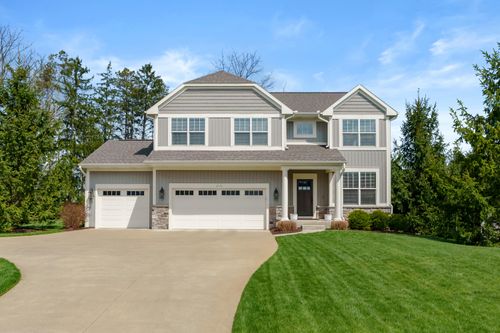 6200 Mcgillicuddy Ln, Portage, MI, 49024-1788 | Card Image