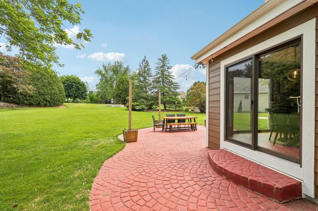 W151N10146 Windsong Circle, House other with 3 bedrooms, 2 bathrooms and null parking in GERMANTOWN WI | Image 56