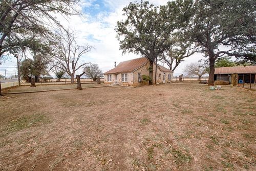 7400 State Highway 27, Comfort, TX, 78013-3455 | Card Image