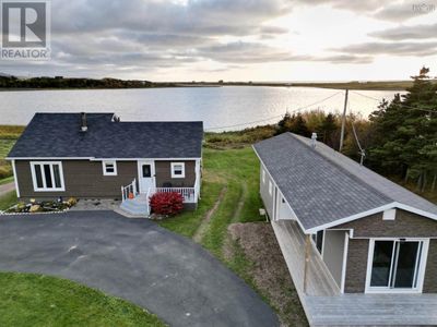 96 Ch Haché, House other with 3 bedrooms, 2 bathrooms and null parking in Chéticamp NS | Image 2