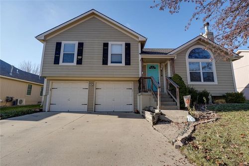 618 Crabapple Ln, Liberty, MO, 64068-4342 | Card Image