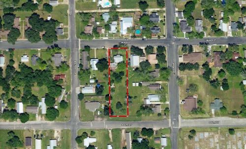 612 Black St, Schulenburg, TX, 78956-2010 | Card Image