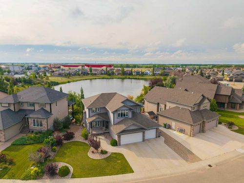 5209 19 Street, Lloydminster, AB, T9V3K6 | Card Image