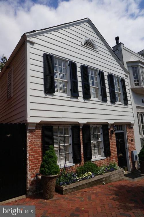 1241 30th St Nw, WASHINGTON, DC, 20007-3410 | Card Image