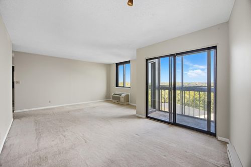 apt-914-1181 Edgcumbe Rd, Saint Paul, MN, 55105-2839 | Card Image