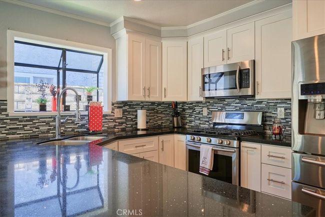 9340 Friant St, House other with 3 bedrooms, 2 bathrooms and 2 parking in Rancho Cucamonga CA | Image 13