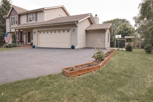1135 W Walworth Avenue, Whitewater, WI, 53190 | Card Image