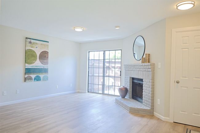 APT-22F - 5757 E University Blvd, Condo with 2 bedrooms, 2 bathrooms and null parking in Dallas TX | Image 11