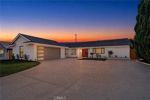 4671 Briarhill Dr, Yorba Linda, CA, 92886-3204 | Card Image
