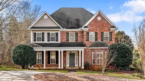 3900 Windsor Place Dr, Winston Salem, NC, 27106-3593 | Card Image