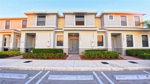 1232 Ne 5th Ct, Florida City, FL, 33034-3435 | Card Image
