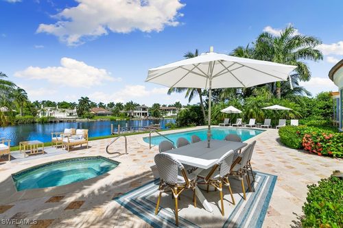 1060 Galleon Dr, NAPLES, FL, 34102-7706 | Card Image