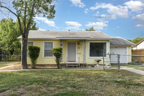 5113 Flagstone Dr, Fort Worth, TX, 76114-1772 | Card Image