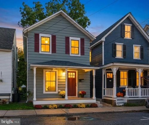109 S College Ave, CHESTERTOWN, MD, 21620-1111 | Card Image