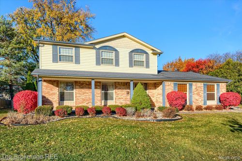 12882 Croftshire Dr, Grand Blanc, MI, 48439-1544 | Card Image