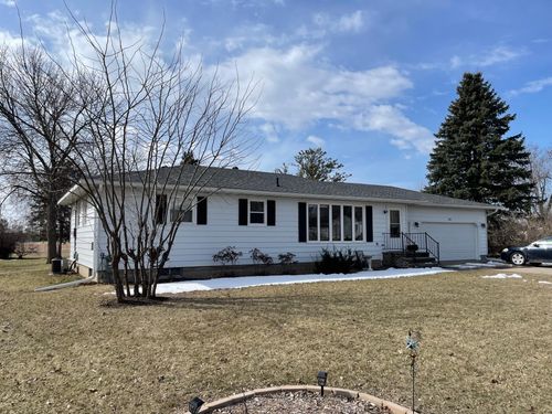 600 School St, Belgrade, MN, 56312-9174 | Card Image