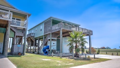 13231 Jolly Roger Dr, Freeport, TX, 77541-9299 | Card Image