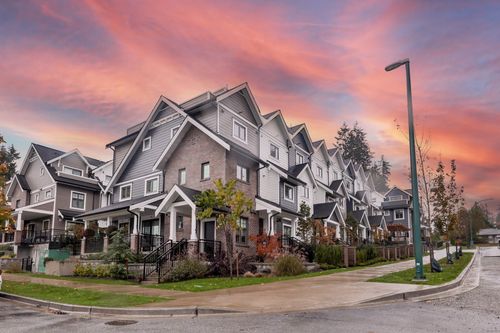 204-678 Fairview St, Coquitlam, BC, V3J0N1 | Card Image