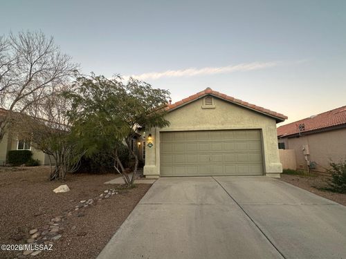 12362 N Brightridge Drive, Oro Valley, AZ, 85755 | Card Image
