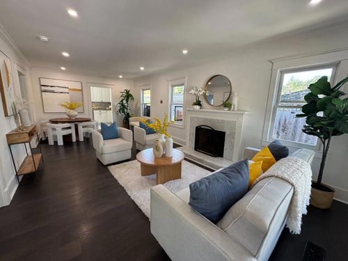 2653 Brewster Ave, Redwood City, CA, 94063 | Card Image