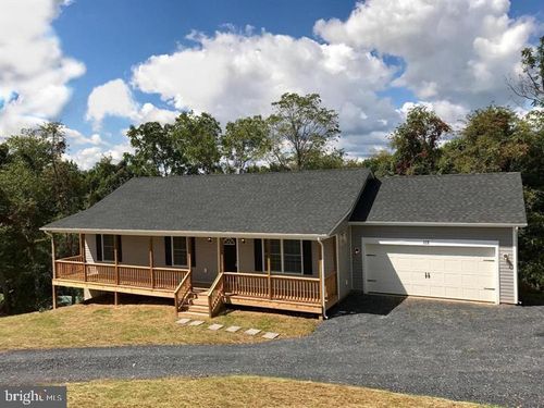 34 Tee Ct, LINDEN, VA, 22642-5452 | Card Image