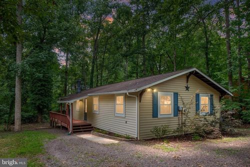106 Monroe St, LOCUST GROVE, VA, 22508-5675 | Card Image