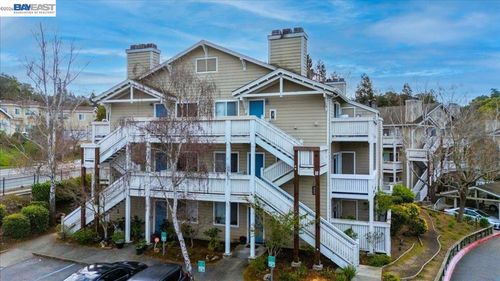 2423 2423 Creekside Ct, Hayward, CA, 94542 | Card Image