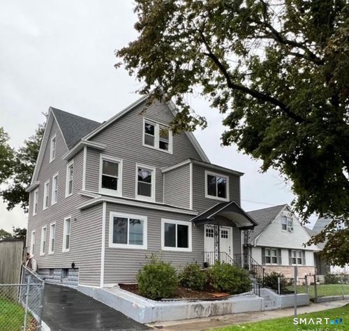 7 Burritt Ave, Stratford, CT, 06615-5604 | Card Image