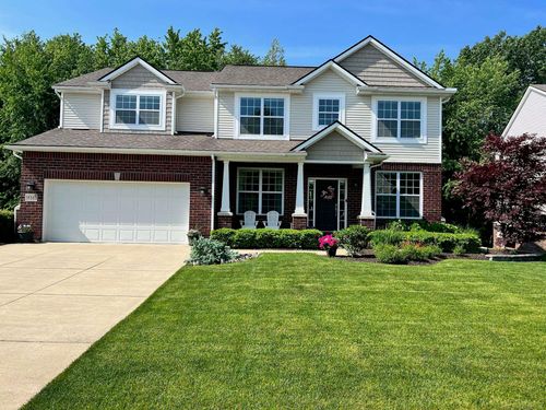 58163 Sunflower Circle S Circle, Lyon Charter Township, MI, 48165 | Card Image