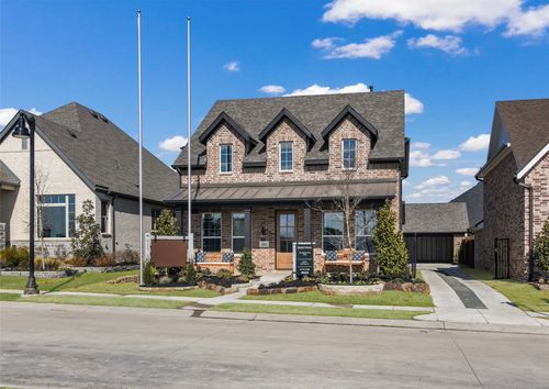 1612 Swan St, Van Alstyne, TX, 75495-8247 | Card Image