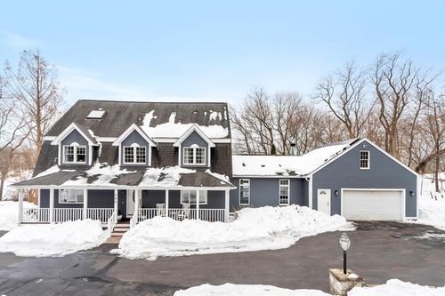 260 Willow Ave, Haverhill, MA, 01835-8353 | Card Image