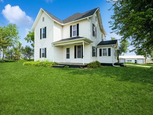 2147 73rd St, Van Horne, IA, 52346-9811 | Card Image