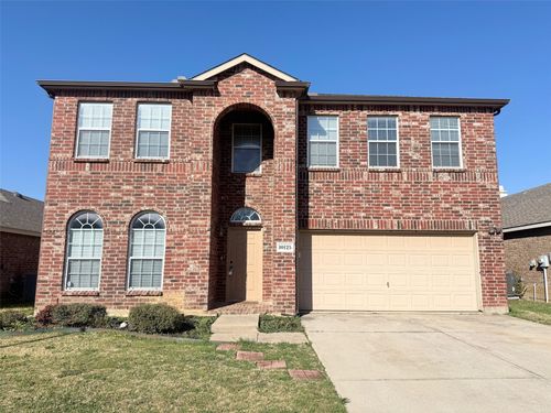 10125 Sourwood Dr, Fort Worth, TX, 76244-5862 | Card Image