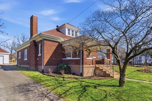 225 E Broadway St, Danville, KY, 40422-1609 | Card Image