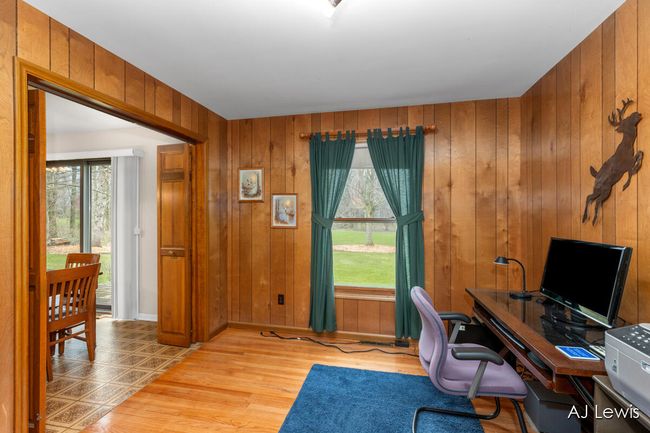 3rd bedroom | Image 16