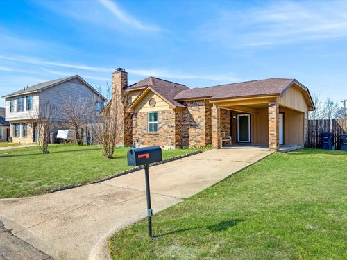 4621 Riverpark Dr, Fort Worth, TX, 76137-1835 | Card Image