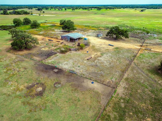 CATTLE BARN AND PENS | Image 8