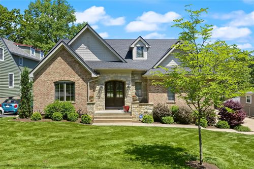 123 Saint George Pl, Saint Louis, MO, 63119-4745 | Card Image