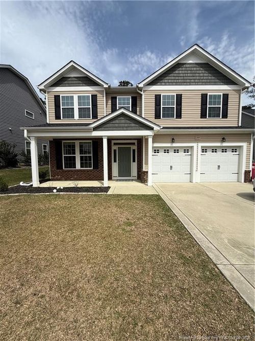 195 Kensington Dr, Spring Lake, NC, 28390-4055 | Card Image