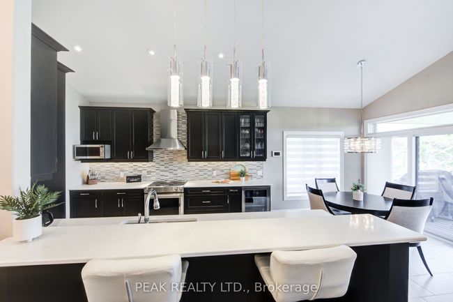 8 Loganville Lane, Condo with 3 bedrooms, 3 bathrooms and 2 parking in New Hamburg ON | Image 11