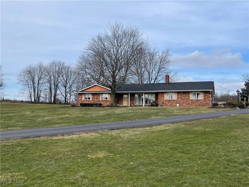 4449 Greenville Rd, Farmdale, OH, 44417-9747 | Card Image